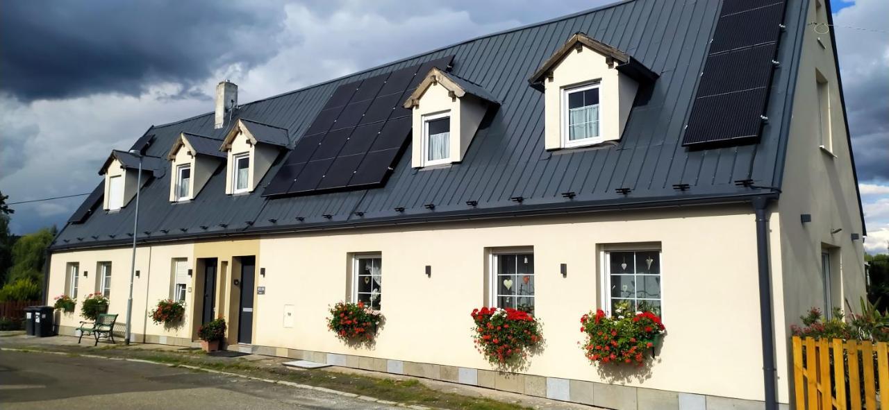 Apartman Atelier Vary V Nove Zrekonstruovanem Dome Karlovy Vary Exterior photo